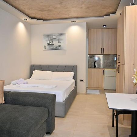 Andi Apartments Дуррес Екстер'єр фото