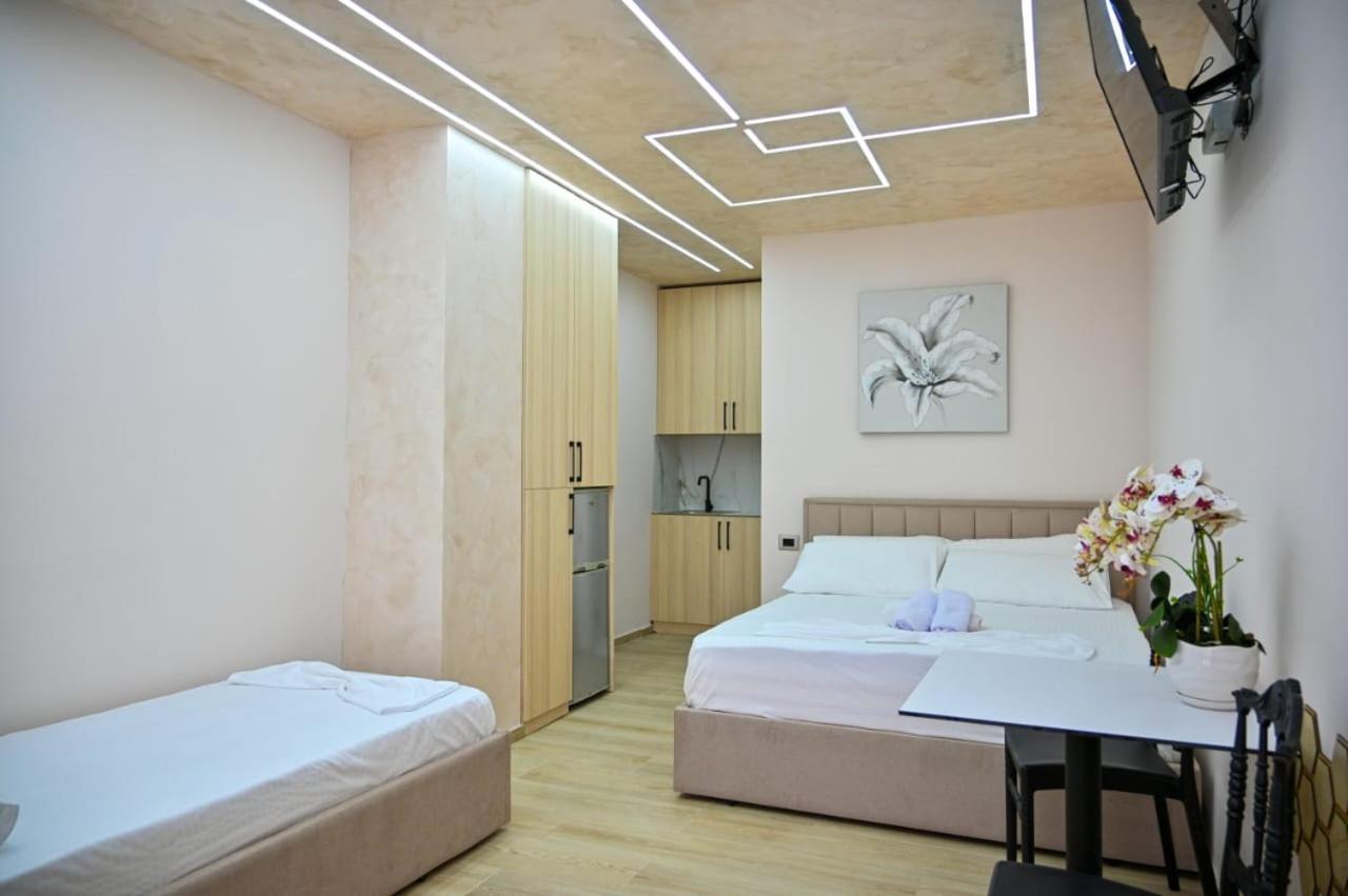 Andi Apartments Дуррес Екстер'єр фото
